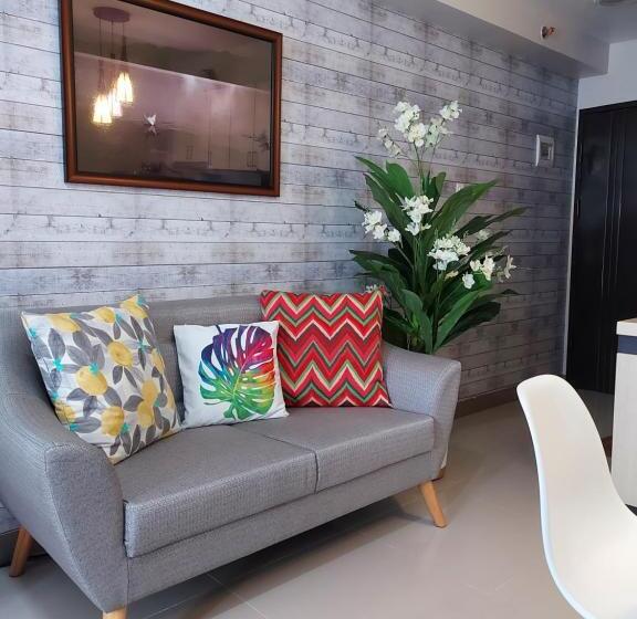 استودیو استاندارد با بالکن, Hachiko Pretty Homes Condominium At Saekyung956 Condominium, Looc, Lapu Lapu City, Cebu, Philippines