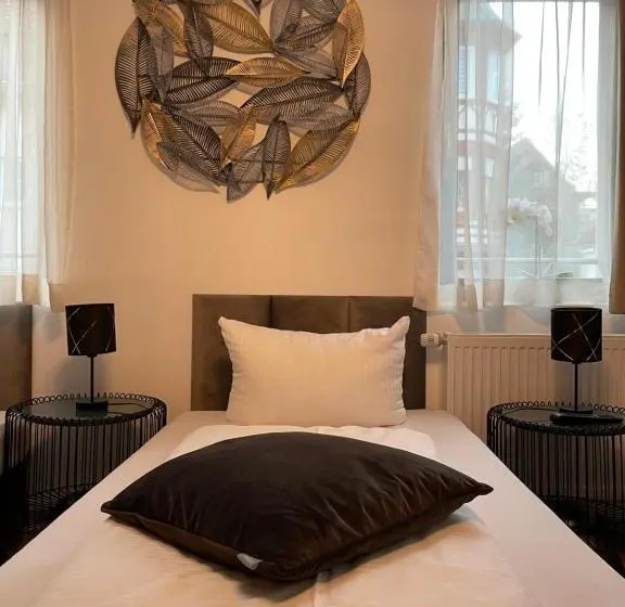 Quarto Estandar Individual, A&c
