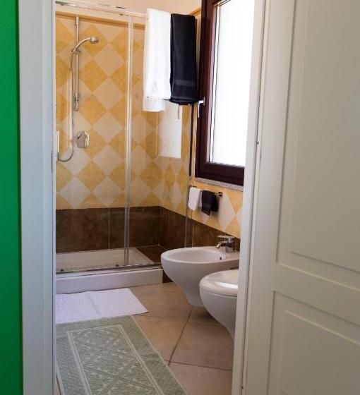 디럭스 룸, Is Seddas B&b