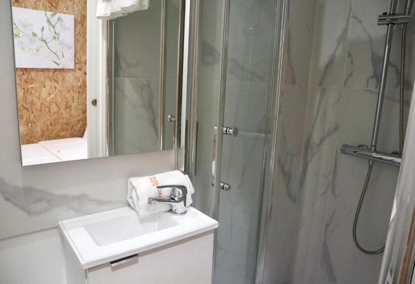 Номер Стандарт, Amadora Boutique Hostel