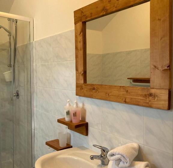 חדר סטנדרט לארבעה, Dimore Montane