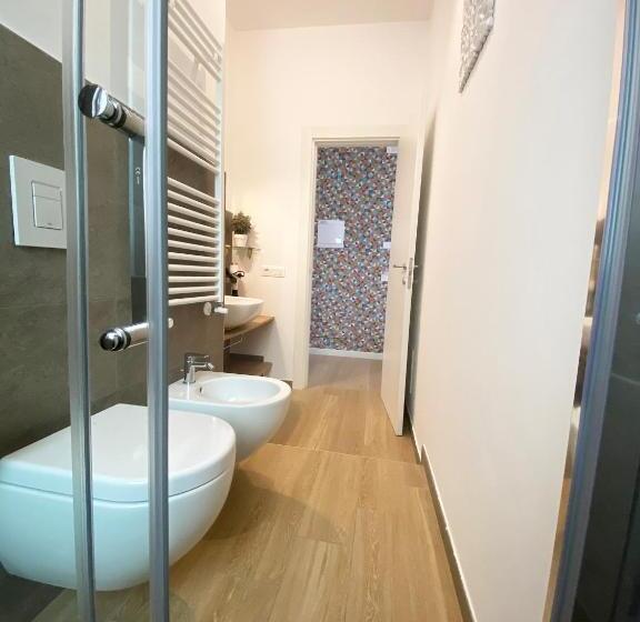 اتاق راحتی سه تخته, Barirooms   Carulli Suites