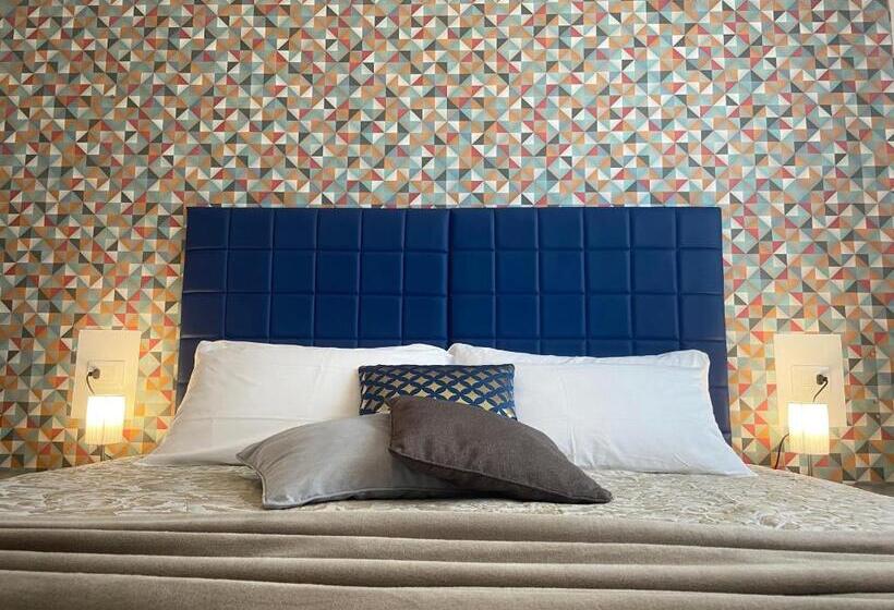 اتاق راحتی سه تخته, Barirooms   Carulli Suites