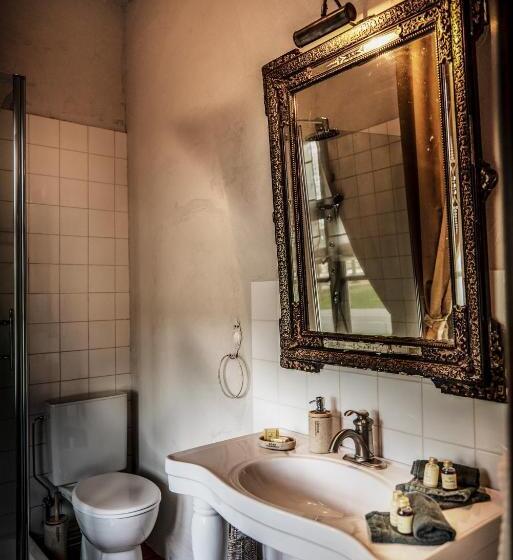 חדר דחוקס עם מיטת קינג, B&b Pura Vista