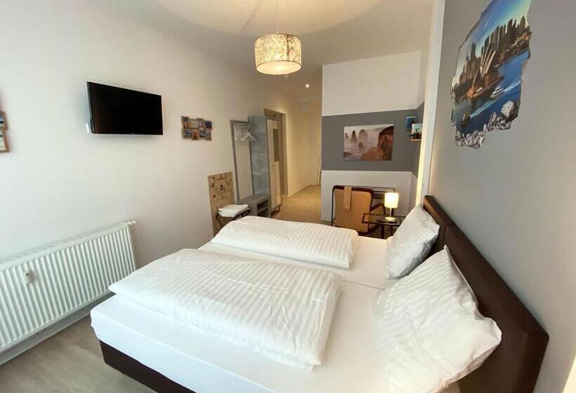 Chambre Standard, Kangarooms   Schlachte Weserpromenade