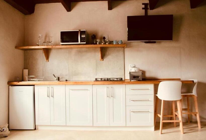 Люкс Deluxe Кровать Кинг, Sempurna Estate