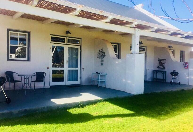 Люкс Deluxe Кровать Кинг, Sempurna Estate