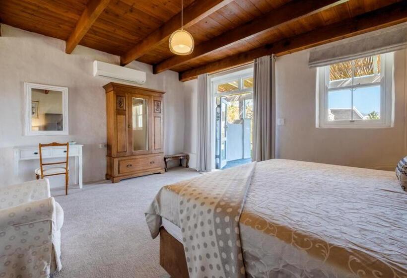 Люкс Deluxe Кровать Кинг, Sempurna Estate