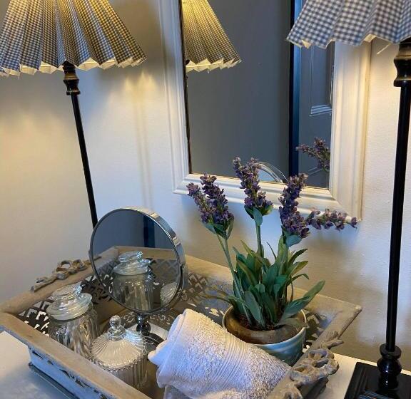 غرفة ديلوكس سرير كينج, Stay Bed And Breakfast