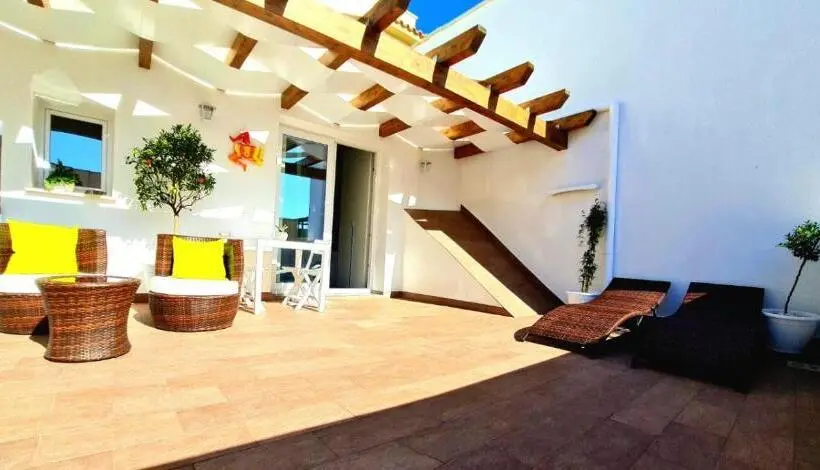 テラス付きスタンダードルーム, Scrusciu Home