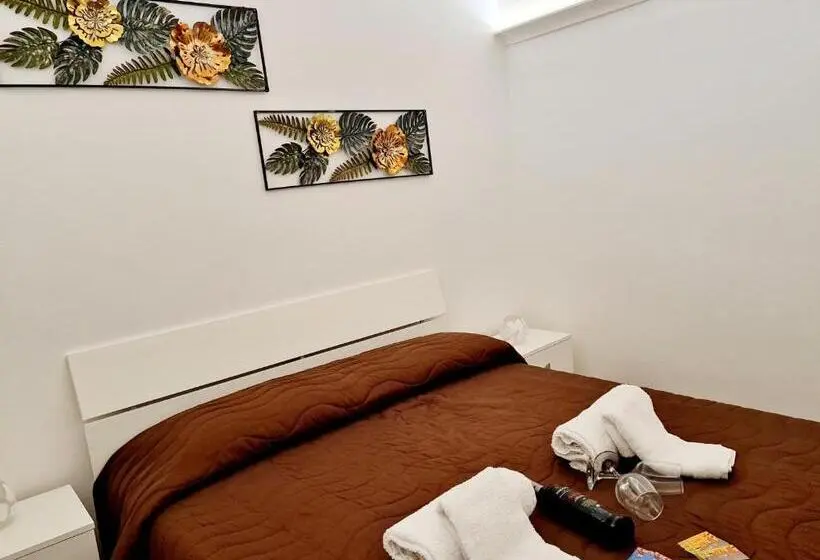 キングサイズベッドのデラックスルーム, Scrusciu Home