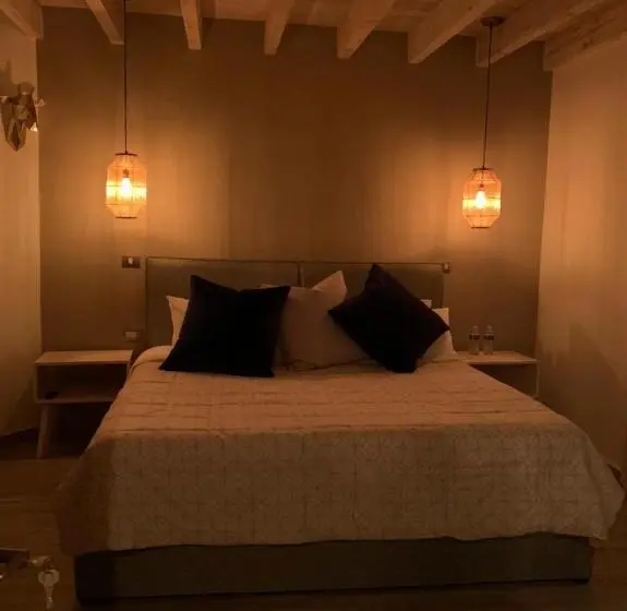 キングサイズベッドのスタンダードルーム, Casa Martha Hotel Boutique