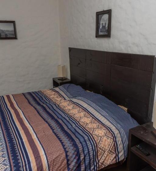 اتاق استاندارد سه نفره, Hostal Maria Tepozteca