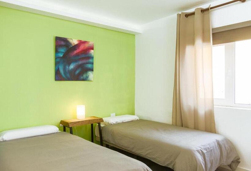 스탠다드 룸, The Tree House Tenerife