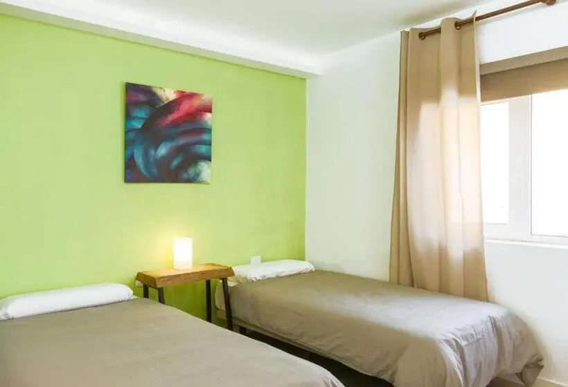 اتاق استاندارد, The Tree House Tenerife