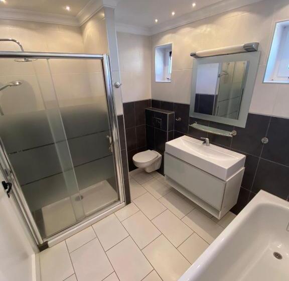 غرفة قياسية, The Tree House Tenerife