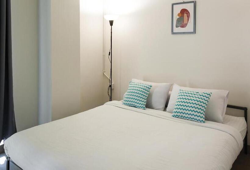 Quarto superior, Social Hub By Twospaces