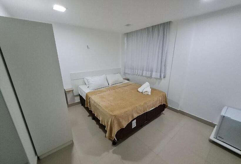 StandaardKamer, Na Praia Sunset