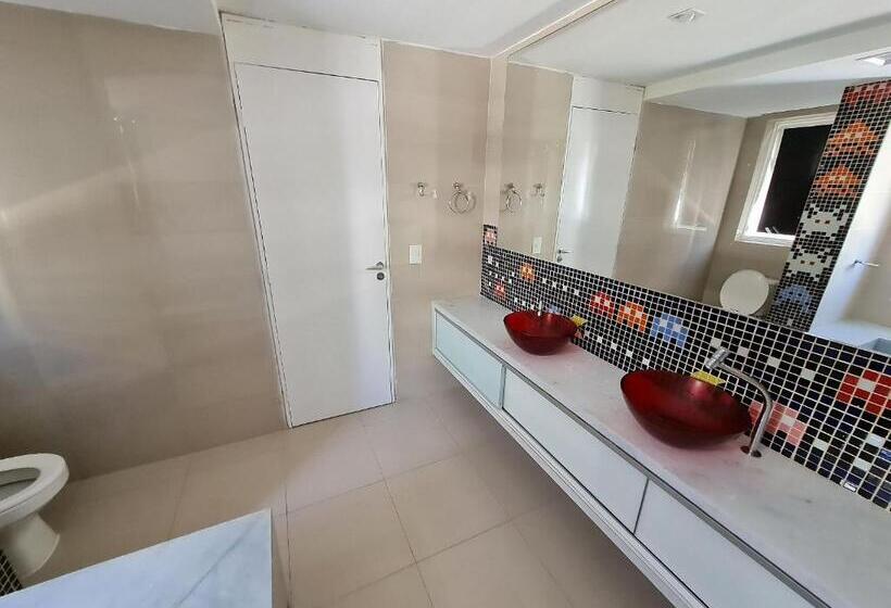 StandaardKamer, Na Praia Sunset