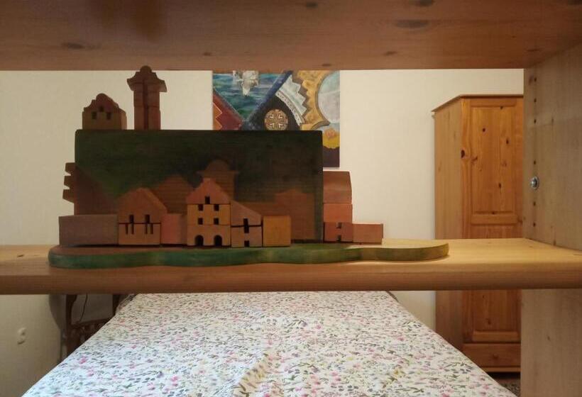 شقة غرفة واحدة مزودة بتراس, Vendégház A Csabay Kúriához