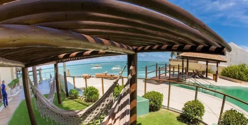 Huoneisto 1 Makuuhuone Allasnäkymä, Barra Bali Apartamento 06   Paraíso à Beira Mar