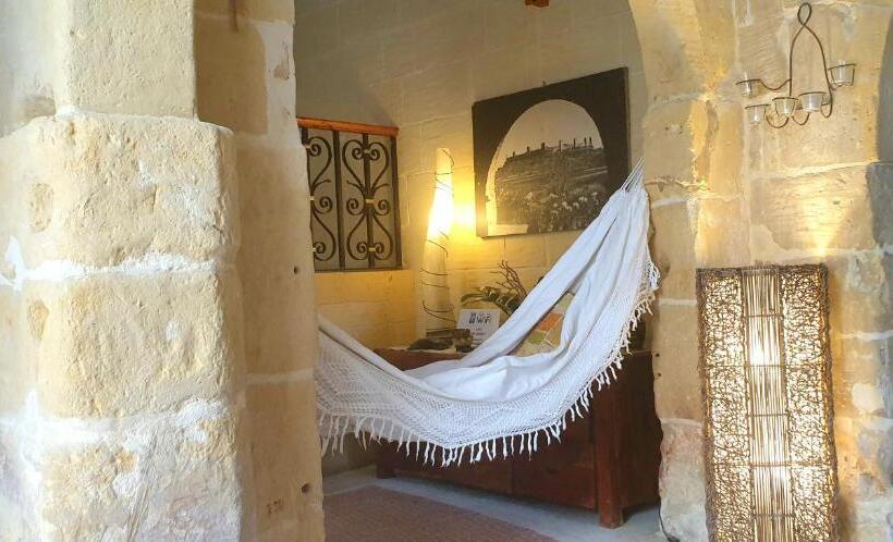 اتاق استاندارد با تراس, Ta  Didi B&b