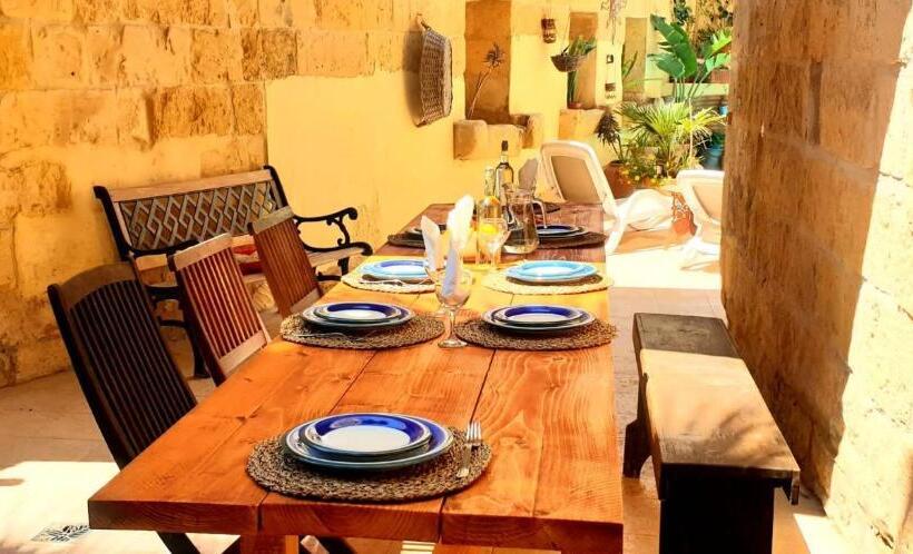 اتاق استاندارد, Ta  Didi B&b