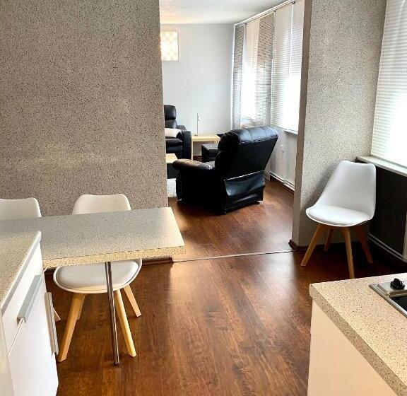 带1个卧室的高级公寓, Zur Auguststadt