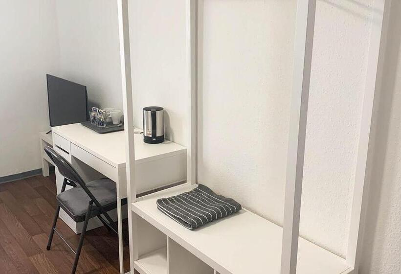 Basic-huone, Gästehaus Emden, Gemütliche Zimmer Mit Bad & Wlan