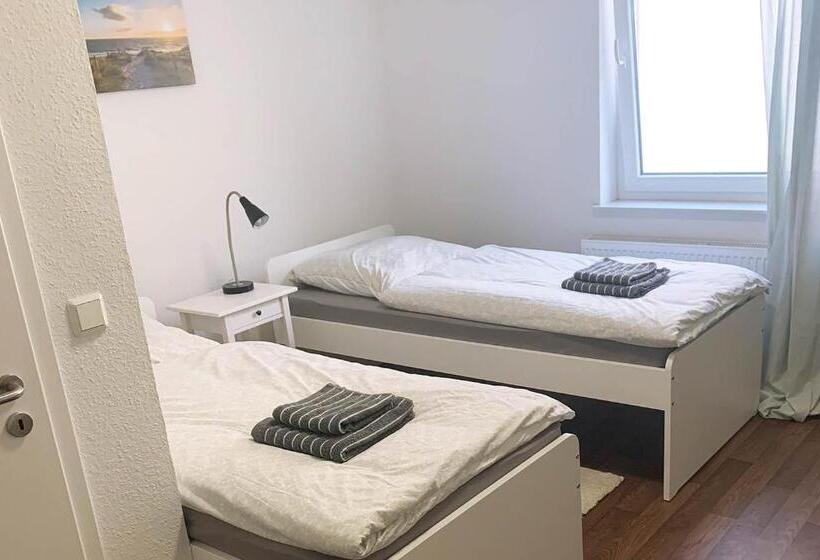 Basic-huone, Gästehaus Emden, Gemütliche Zimmer Mit Bad & Wlan