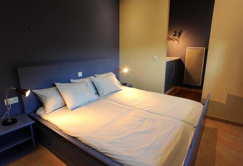 复式房间, La Papeterie De Corbès