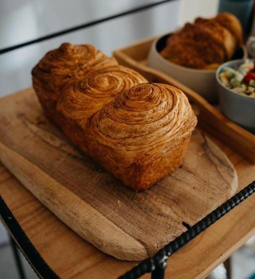 جناح مطلّ علي الحديقة, Les Granges Pelloquin