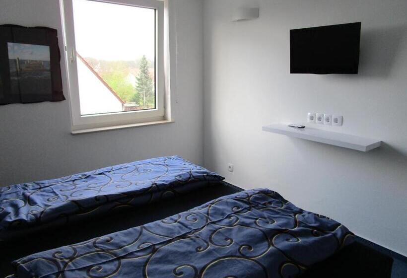 Номер Стандарт, Bed & Breakfast Wunstorf