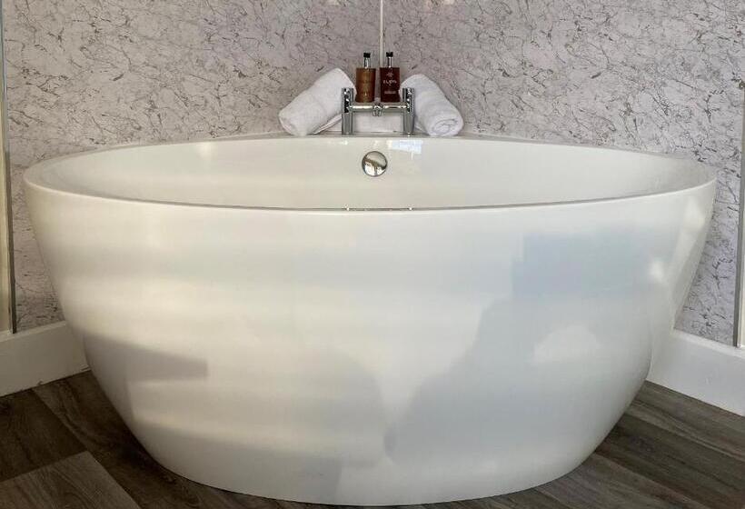 带大床的高级房间, The Inn At Charlestown