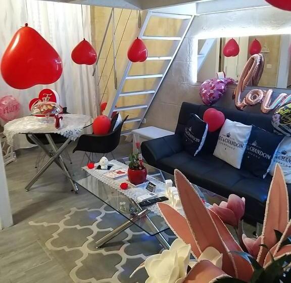 Номер Deluxe, Luxury Living Suite B&b