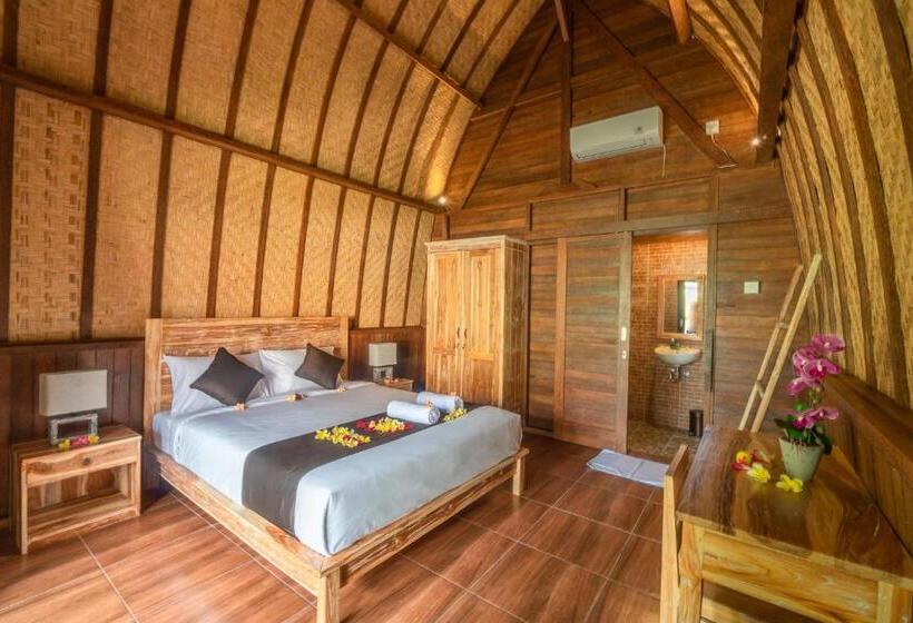 חדר סטנדרט נוף לגינה, Wooden Puri Guesthouse By Bukit Vista