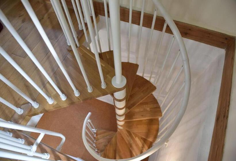 غرفة قياسية سرير كينج, Delfryn Guest Suite