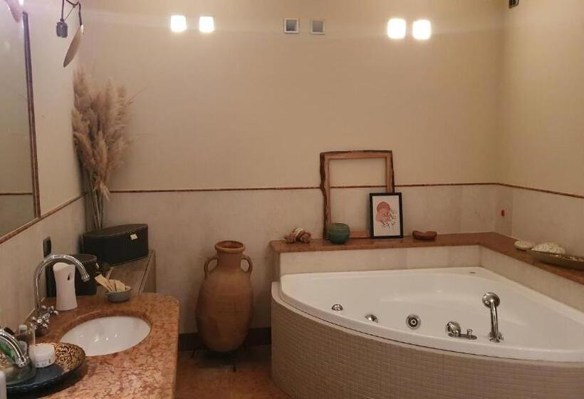 스탠다드 트리플 룸, Glicine & More Forlì