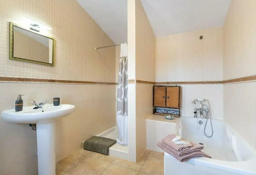 プールビュースタンダードルーム, Hacienda La Buena Vida B&b En Appartementen