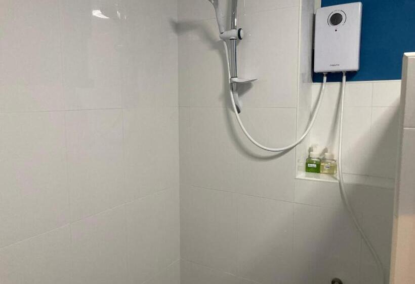 Номер Deluxe с Балконом, Moocoworking