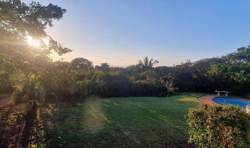 חדר סטנדרט חדר אמבטיה משותף, 23 Ambleside Holiday Retreat By The Sea