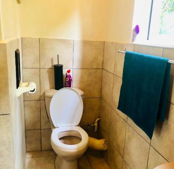 דירת חדר נוף לים, 23 Ambleside Holiday Retreat By The Sea