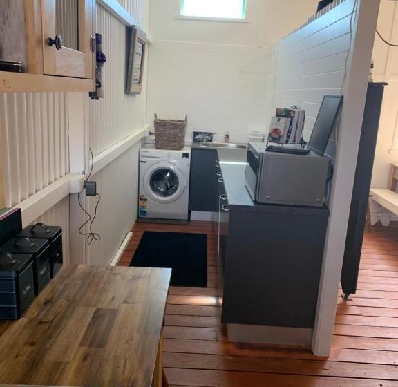 스탠다드 싱글 룸, Evanston Station