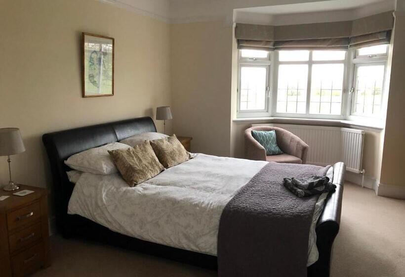 غرفة قياسية سرير كينج, Grange House Bed & Breakfast