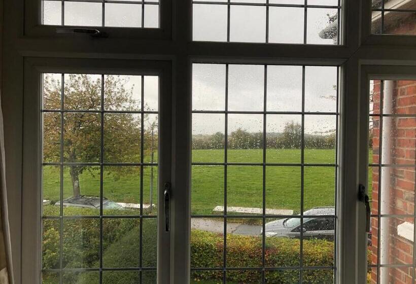 غرفة قياسية مطلّة علي الحديقة, Grange House Bed & Breakfast