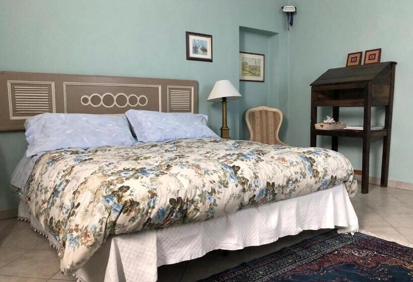 غرفة قياسية مع حمام خارجي, La Casa Di Pietro