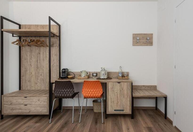 Chambre Standard, Le Due Torri