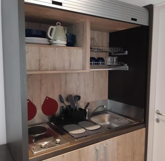 Chambre Standard Individuelle, Le Due Torri