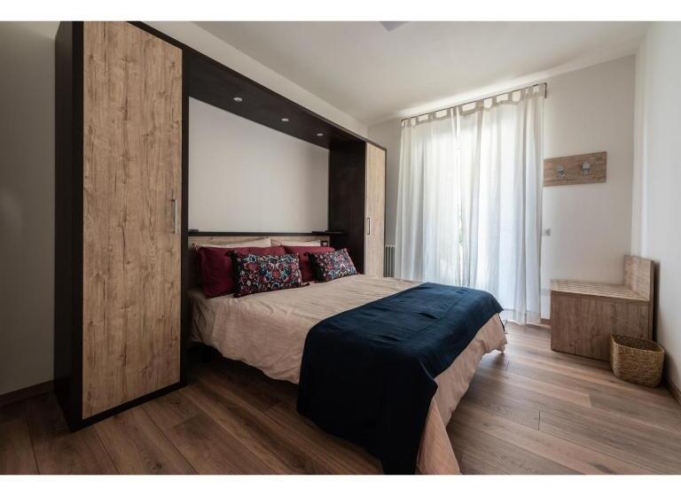 Chambre Standard Individuelle, Le Due Torri