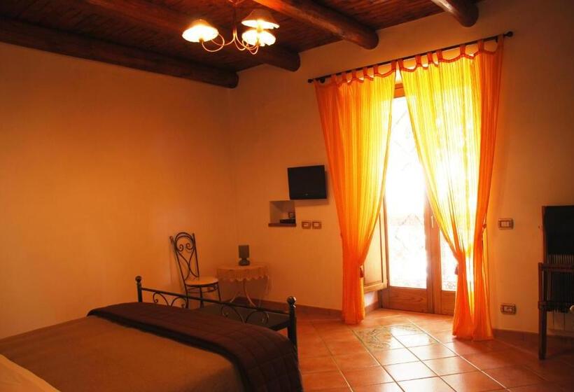 Номер Стандарт, B&b Beata Solitudo